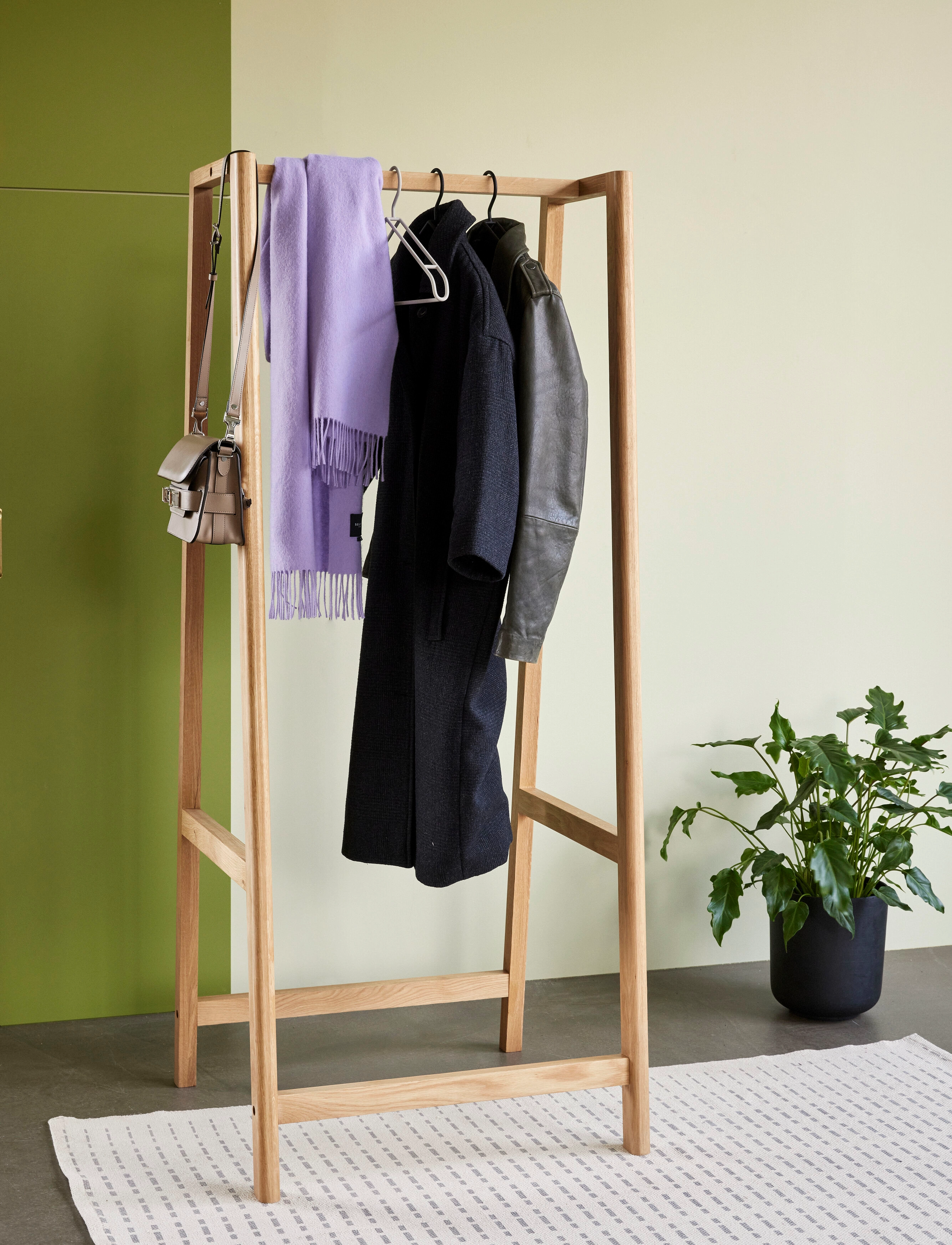 Hübsch Acorn Clothing Rack Natural, One Size, Beige, Møbler > Hylder, Unisex