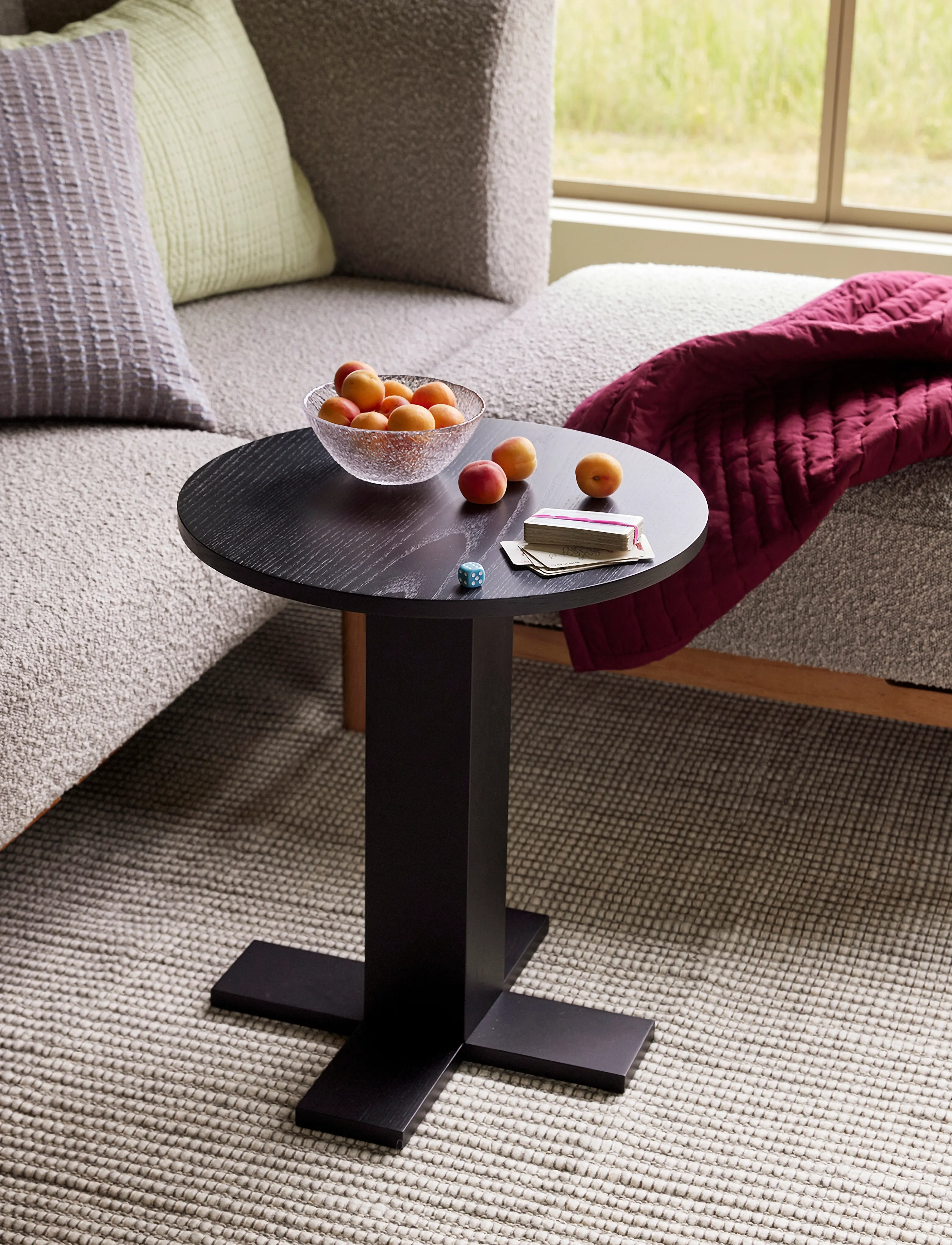 Hübsch Koohi Side Table, One Size, Tables, Schwarz - Tables & Small Homeware