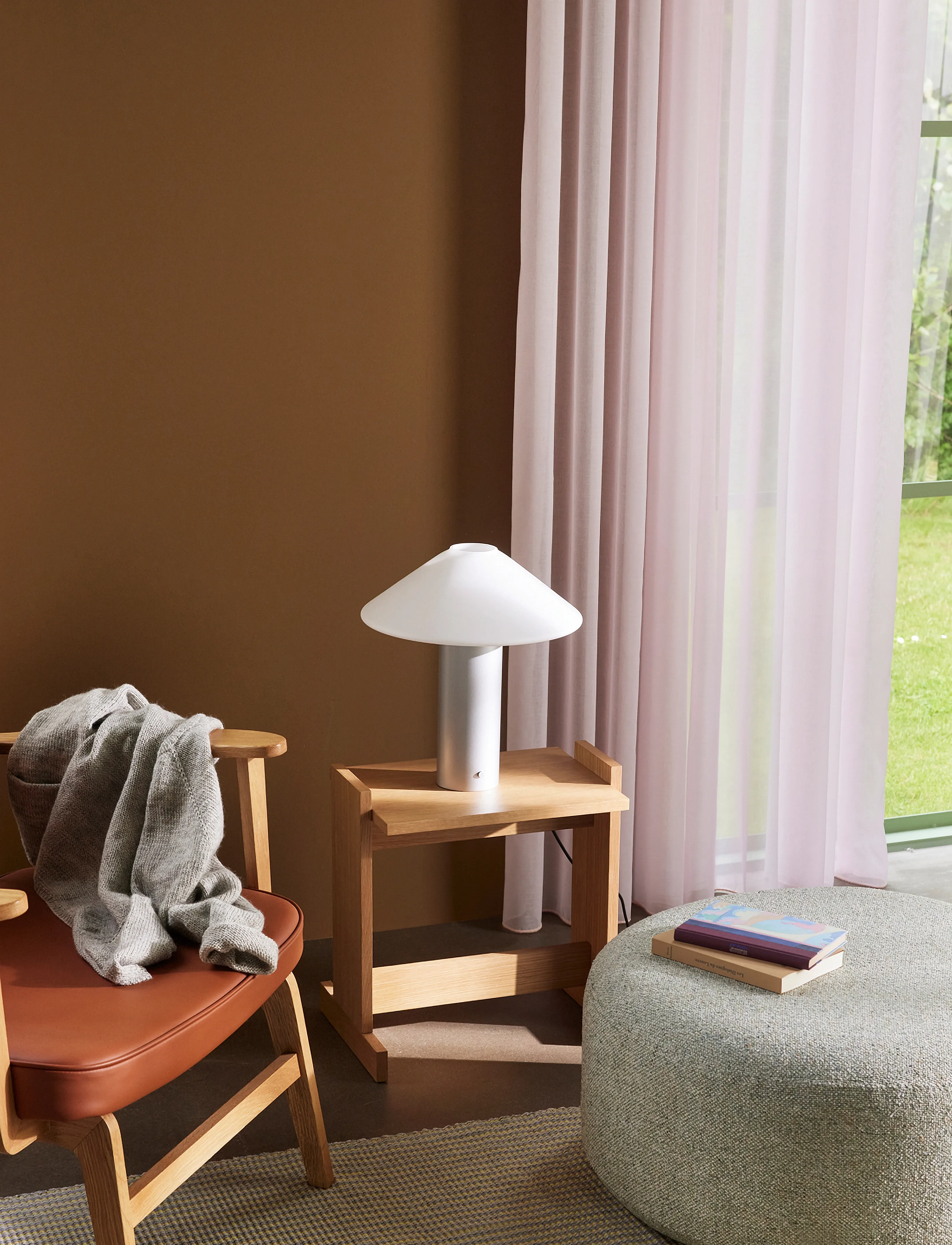 Hübsch Futu Side Table, One Size, Tables - & Small Tables, Homeware