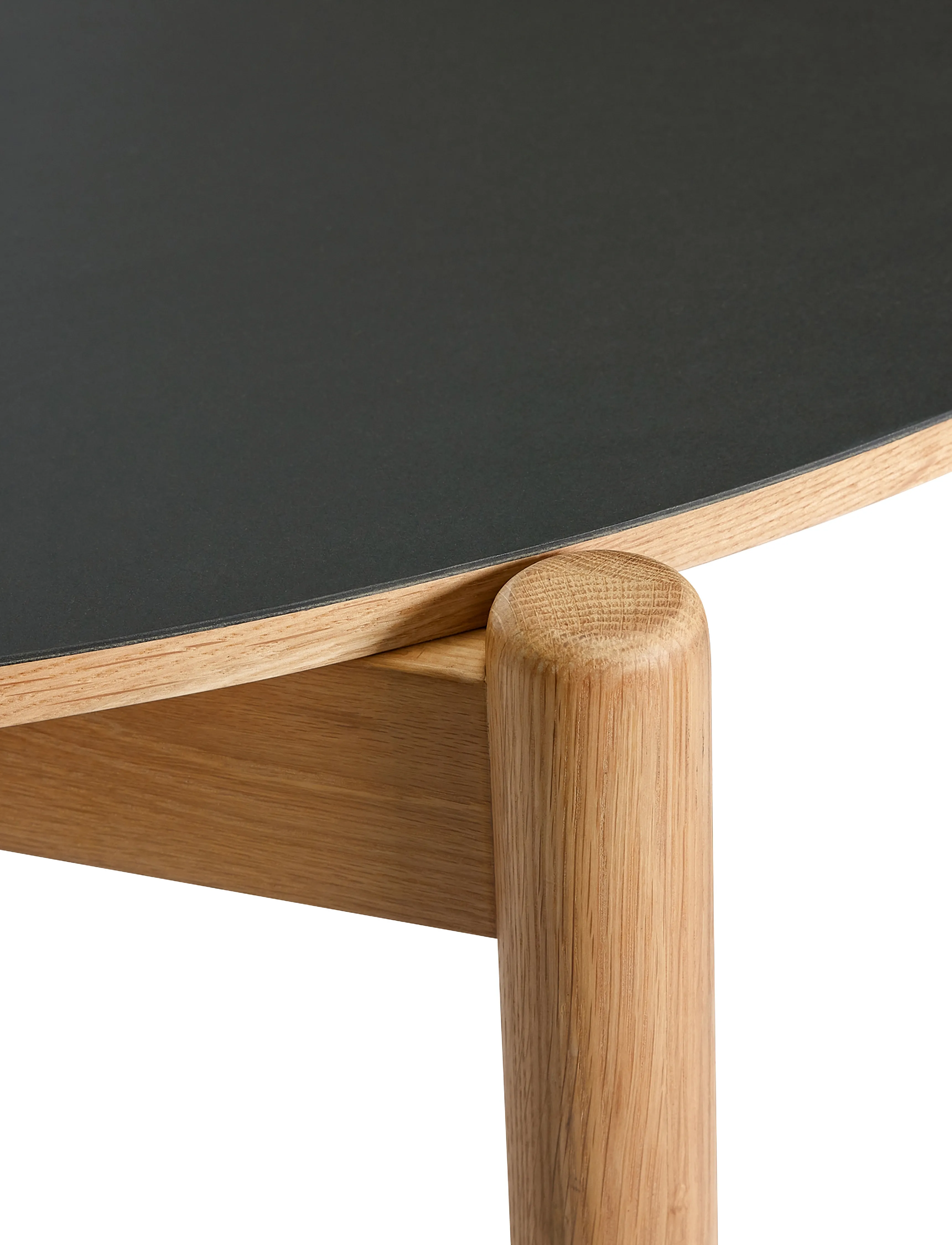 Hübsch - Oblique Dining Table Round Black - matbord - black,natural - 3