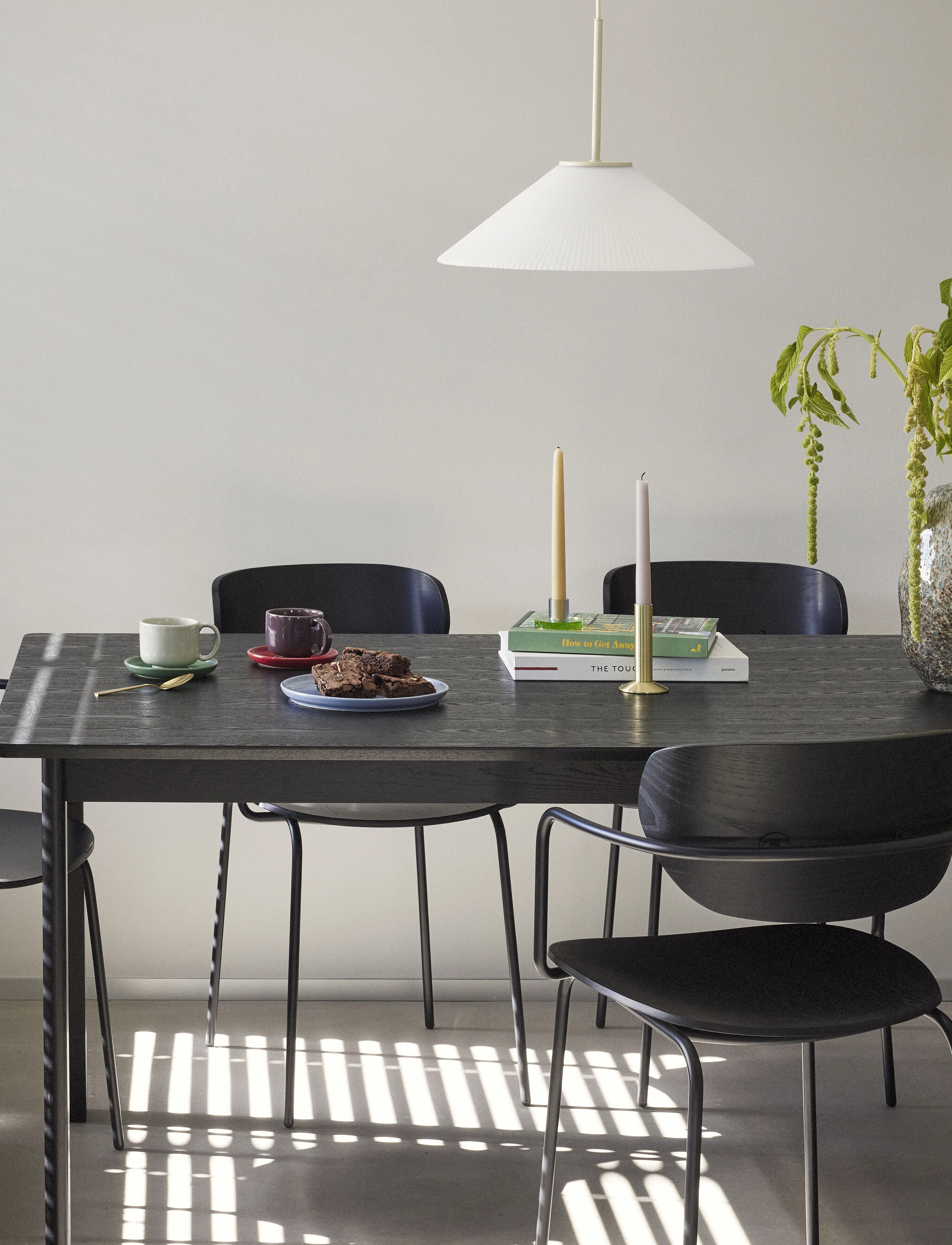 Hübsch - Solid Pendant Lamp - lubų šviestuvai - sand,textured,white - 5