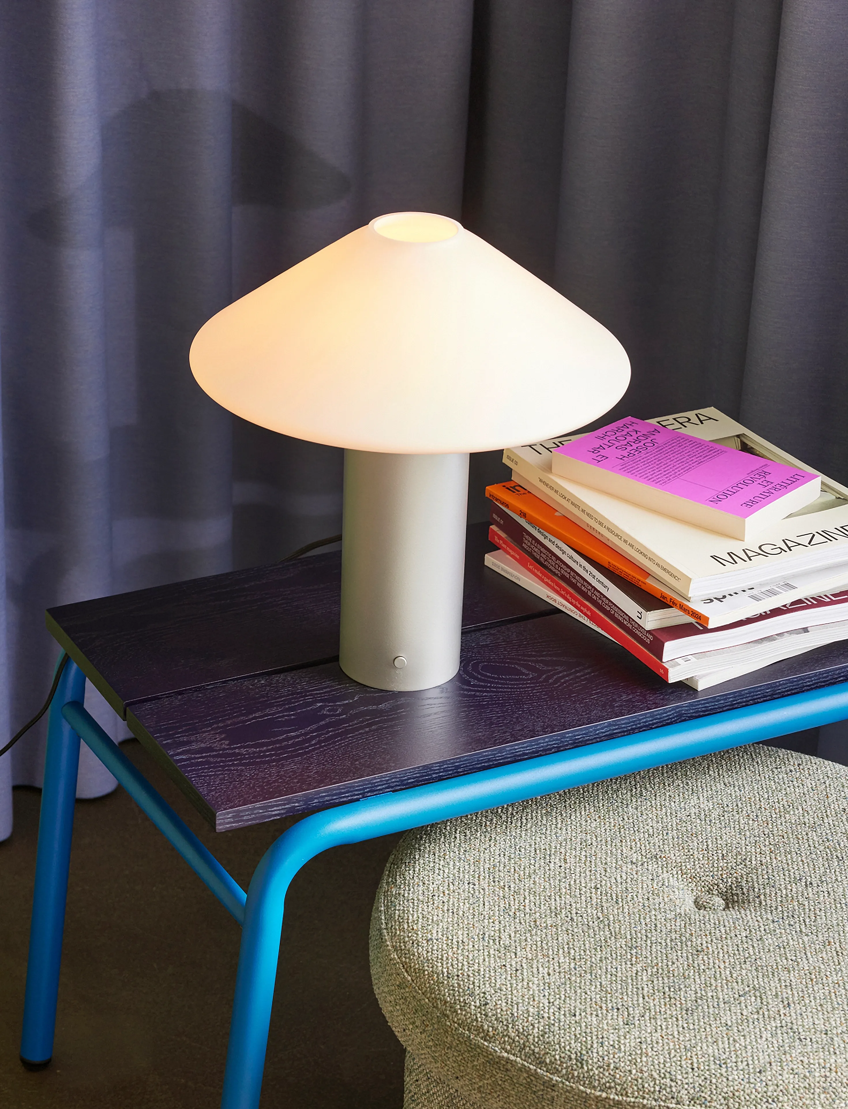 Hübsch - Orbit Table Lamp - laualambid - grey,white - 2