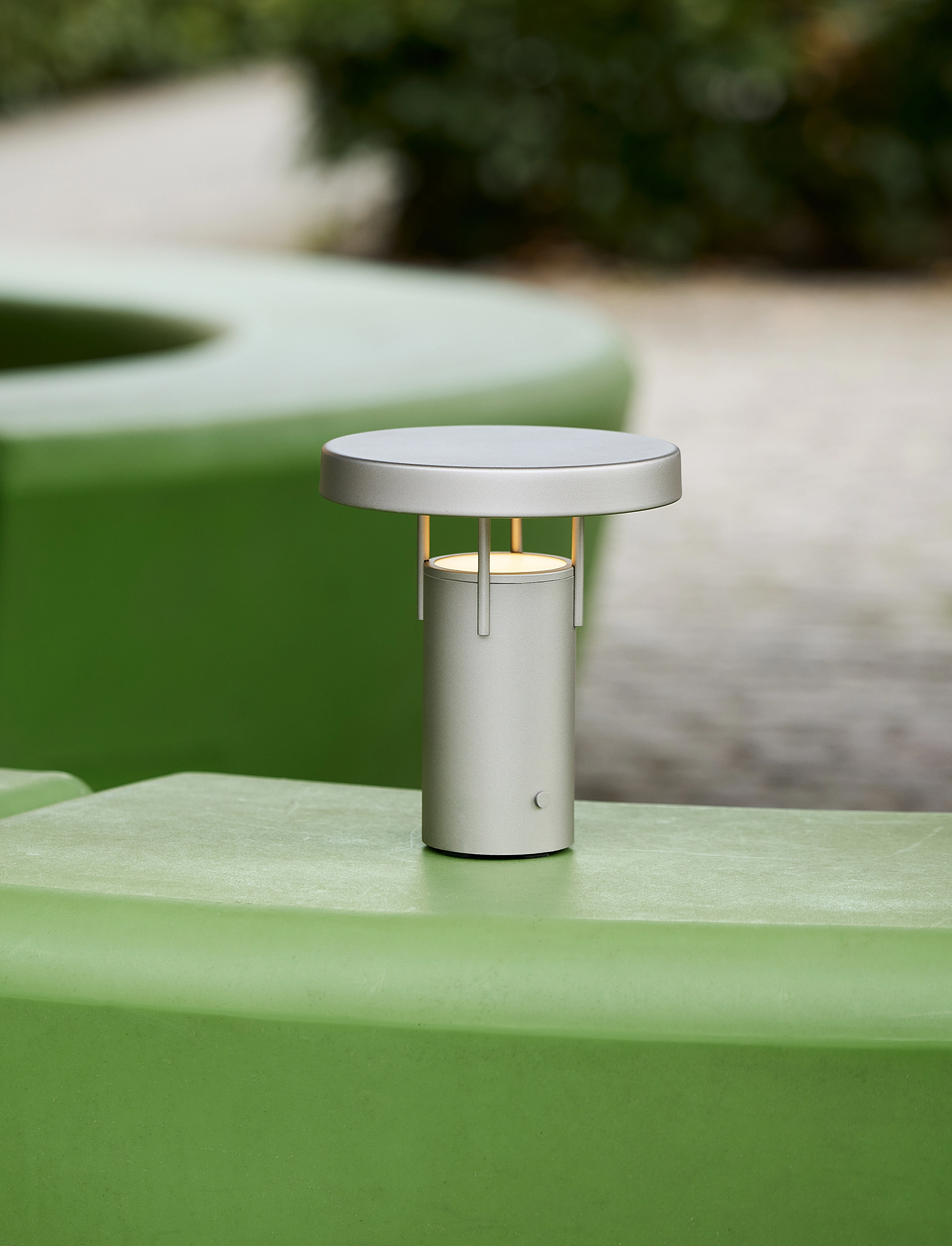 Hübsch - BringMe Portable Lamp - gartenleuchten - sand - 4