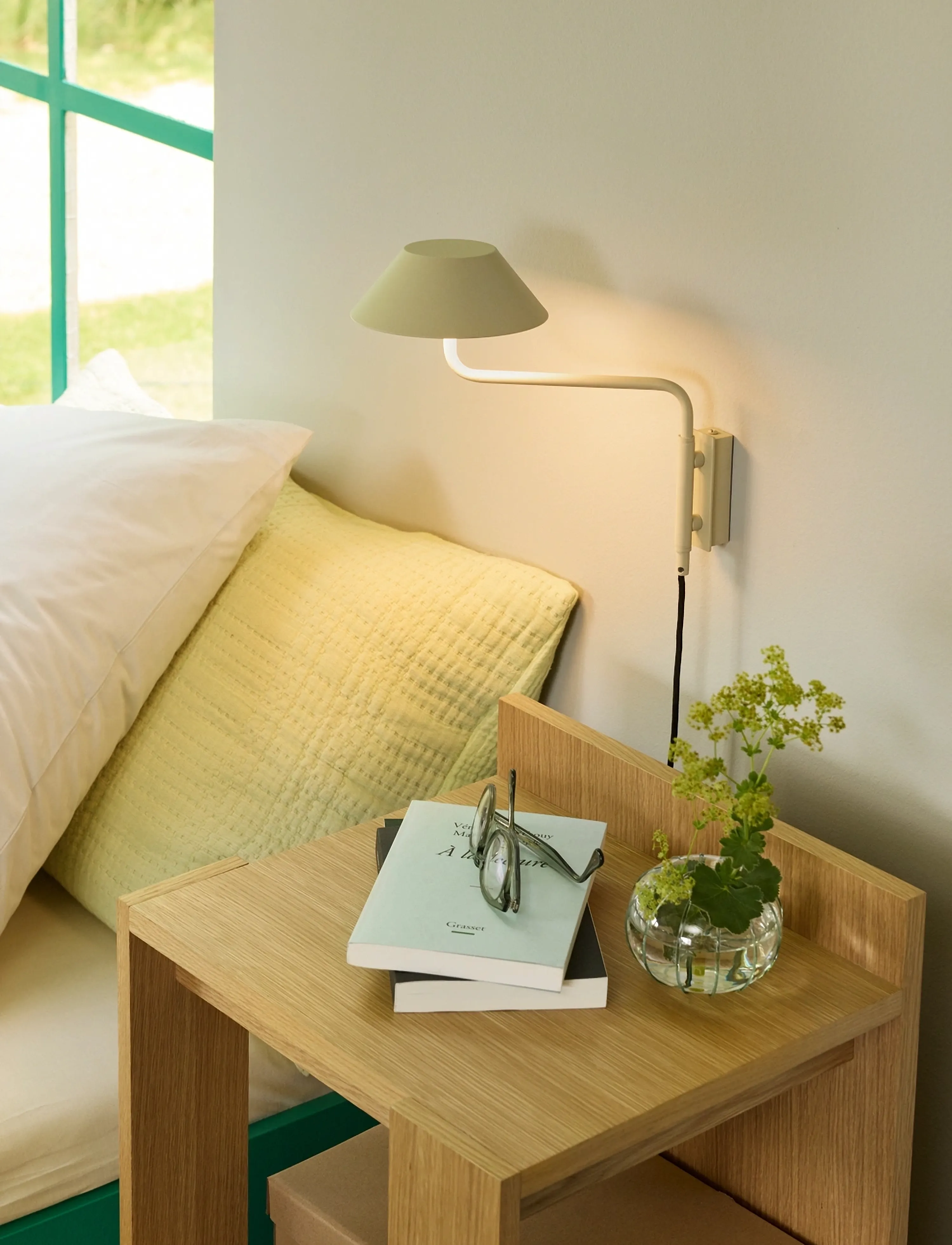 Hübsch Cover Wall Lamp Sand, 30X30X25 cm, Lamps, Beige - Homeware