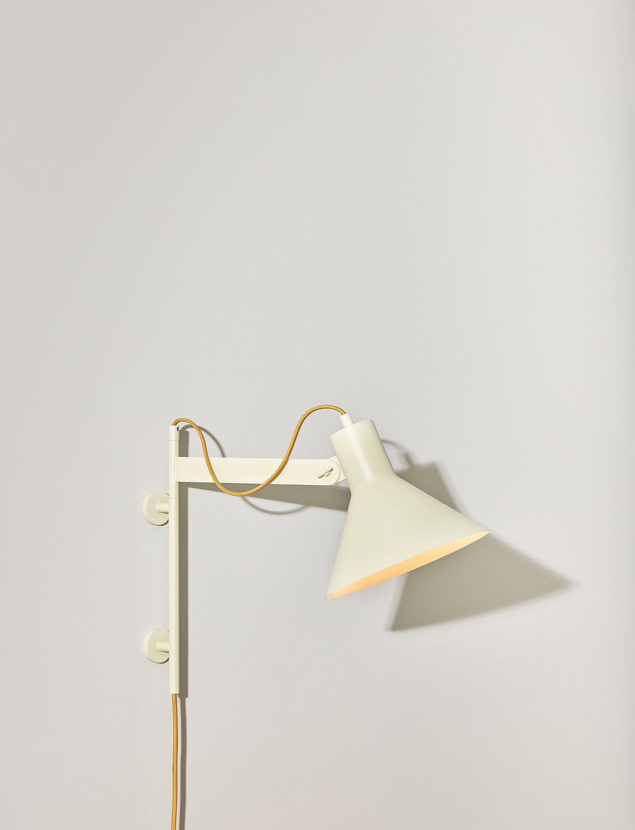 Hübsch Studio Væglampe, One Size, Lamps, Grün - Wall Homeware