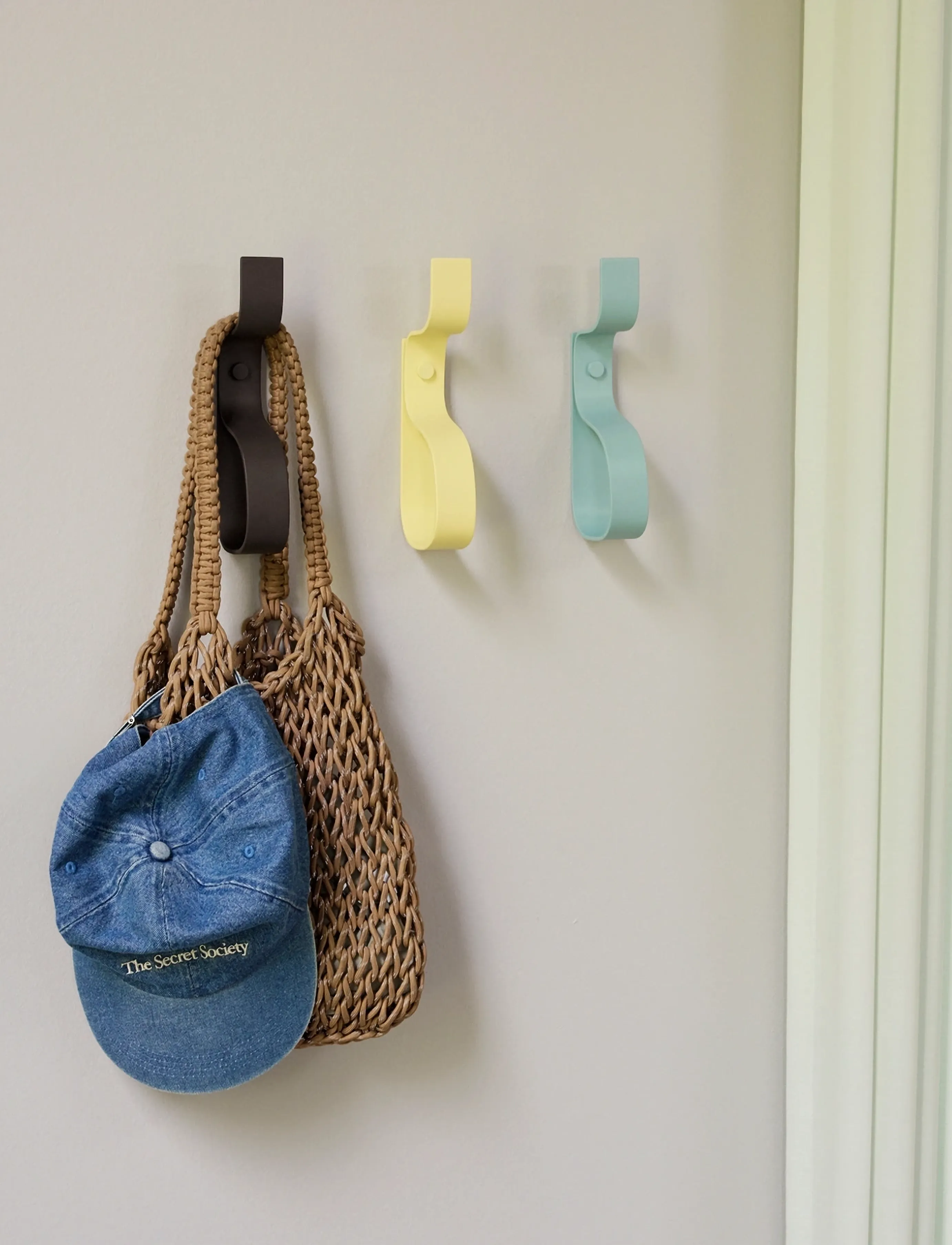 Hübsch Nami Hook Blue, 7X7X20 cm, Hooks & Knobs, Blau - Hooks, Homeware