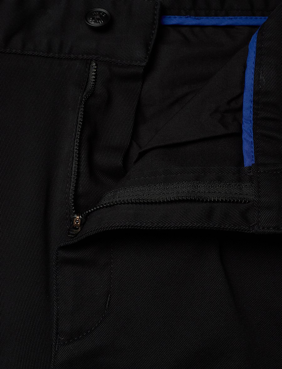 HUGO BLUE - Dante242 - chinos shorts - black - 3