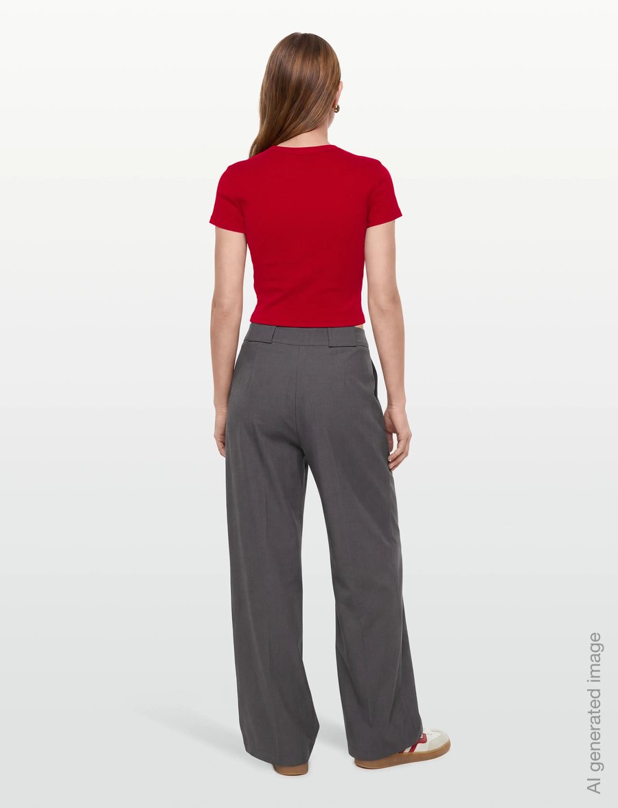 HUGO BLUE - Baby Tee_B - crop tops - dark red - 4
