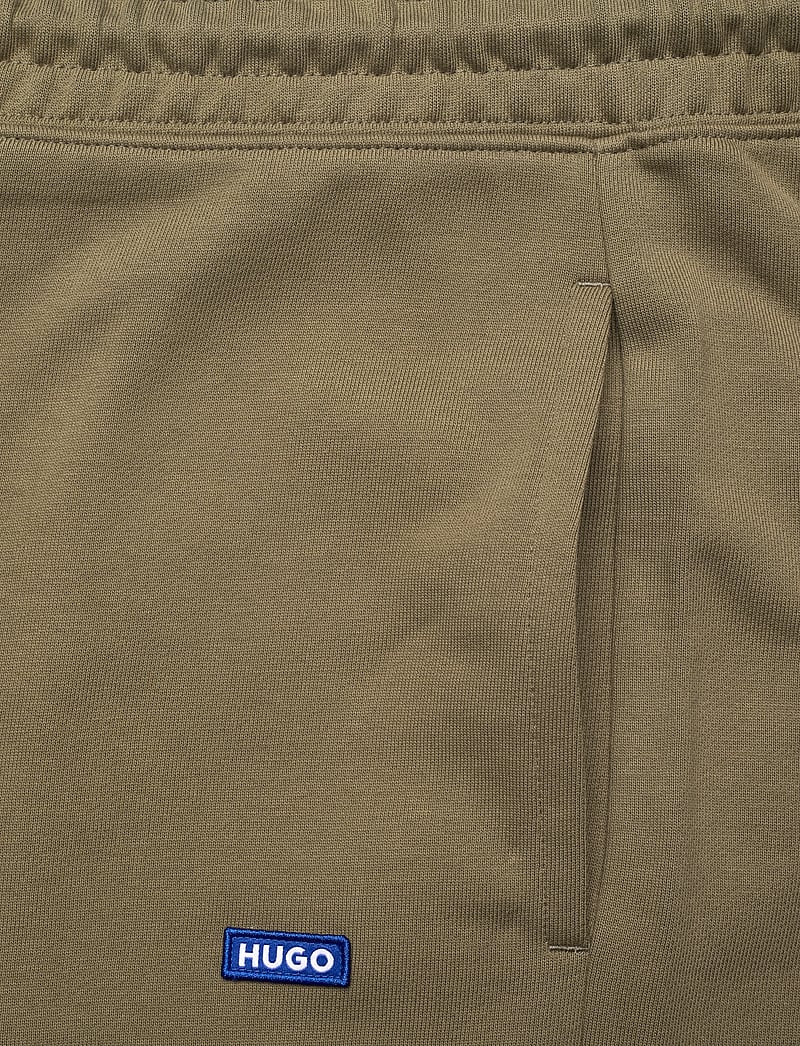 HUGO BLUE - Nasensio - sweatshorts - open green - 2