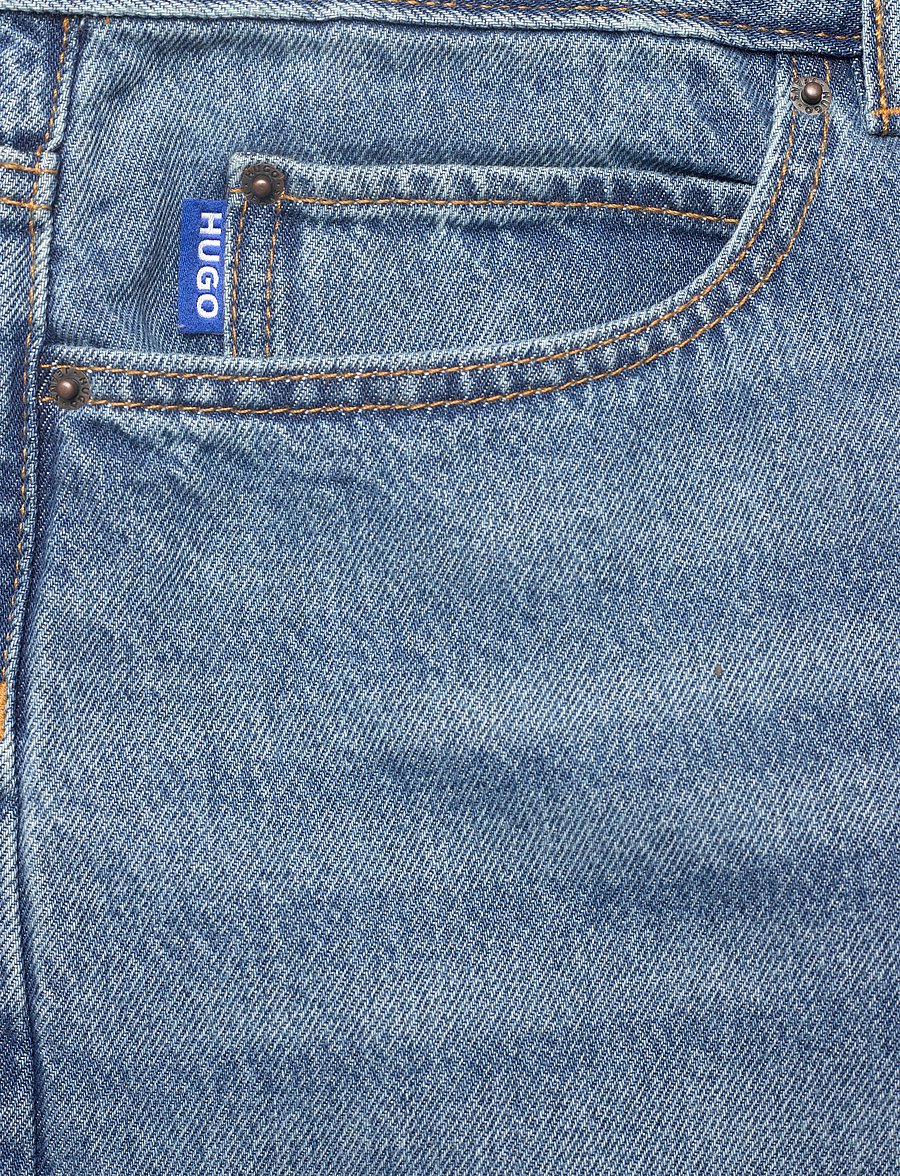 HUGO BLUE - Skate shorts - short en jean - bright blue - 2
