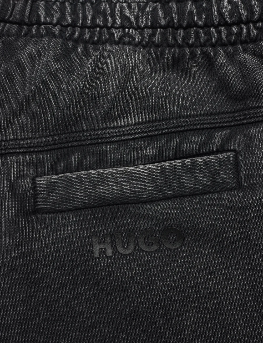 HUGO BLUE - Nebusho - lühikesed vabaajapüksid - black - 4