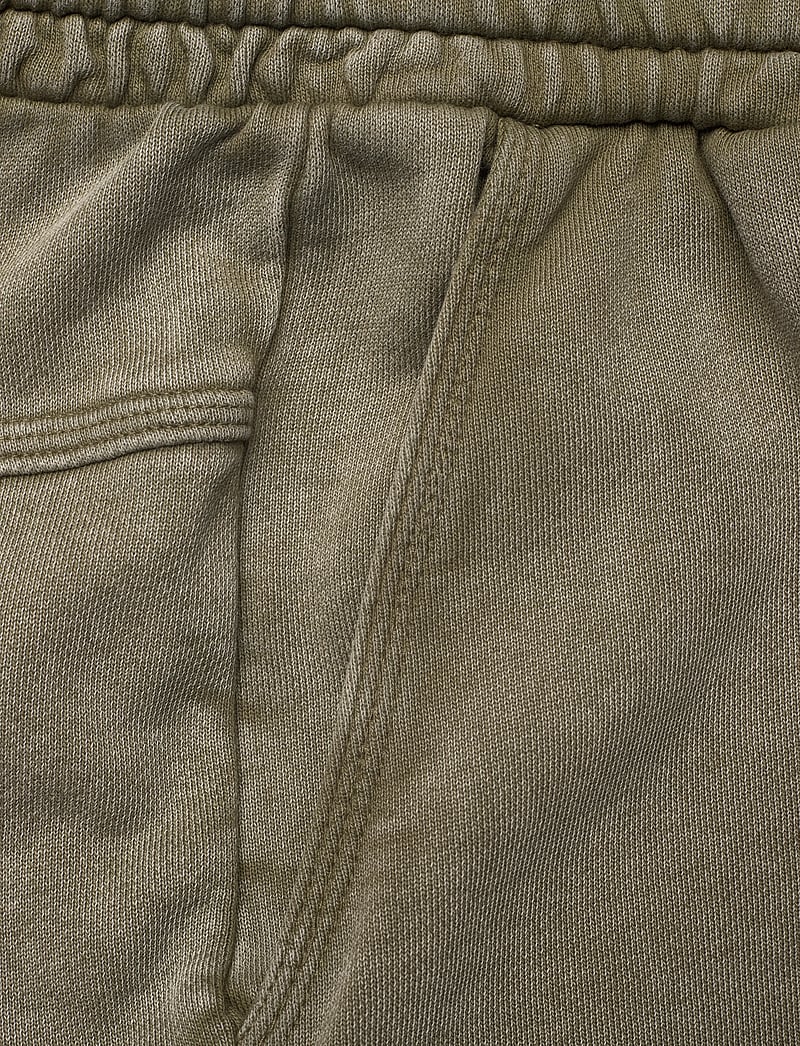 HUGO BLUE - Nebusho - casual shorts - open green - 2