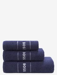 Boss Home - PLAIN Bath towel - handtücher & badetücher - navyn - 1