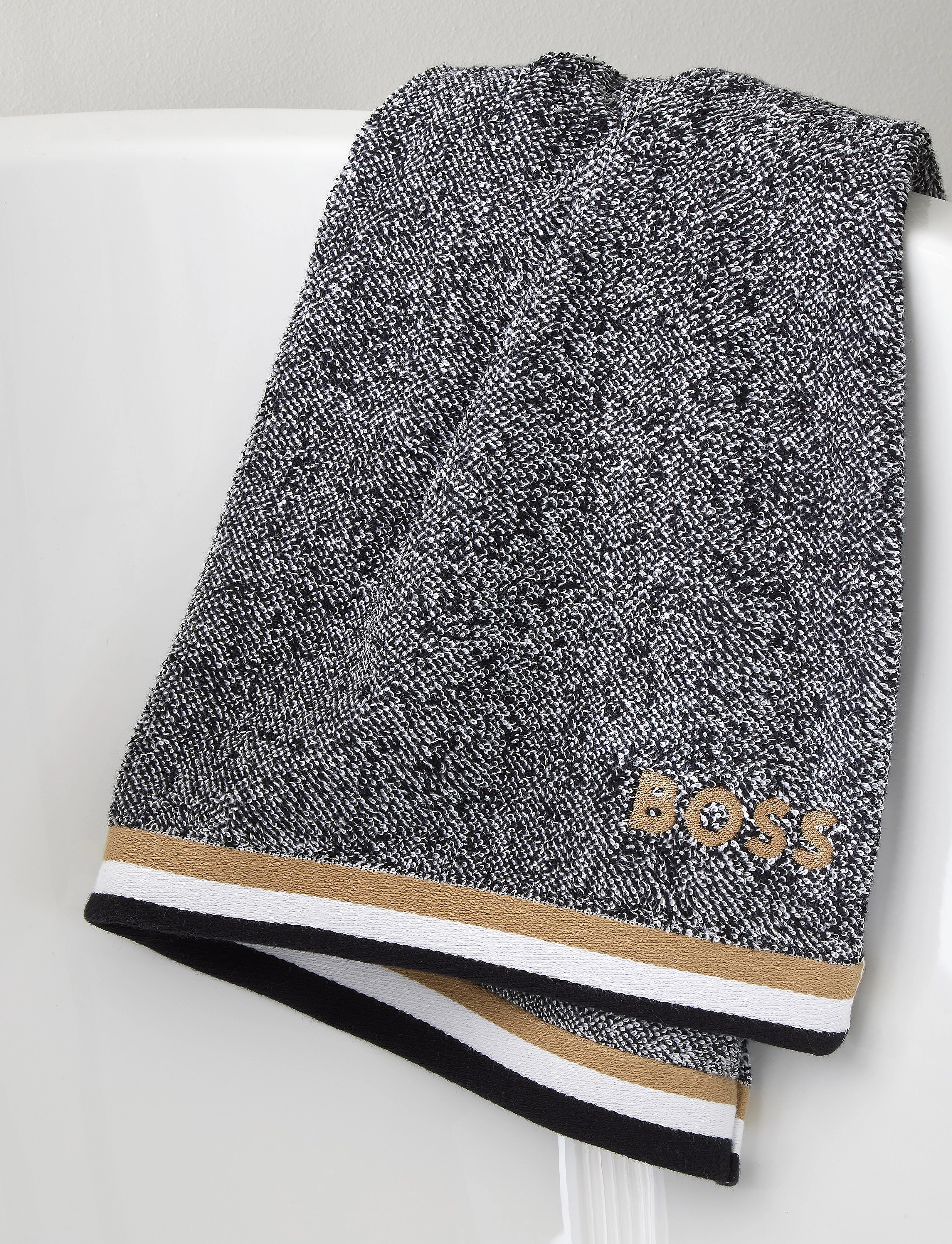 Boss Home - ICOSTRIP Handtowel - black - 3