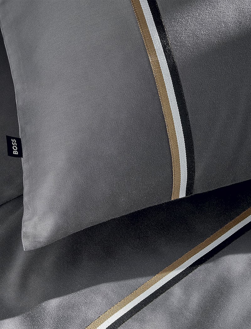 Boss Home - BLINEA Duvet cover - tekikotid - magnet - 2