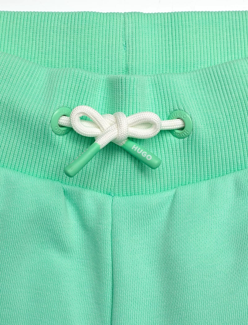 Hugo Kids - SHORT - lühikesed dressipüksid - green - 3