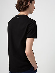 HUGO - HUGO-V - basic t-shirts - black - 4