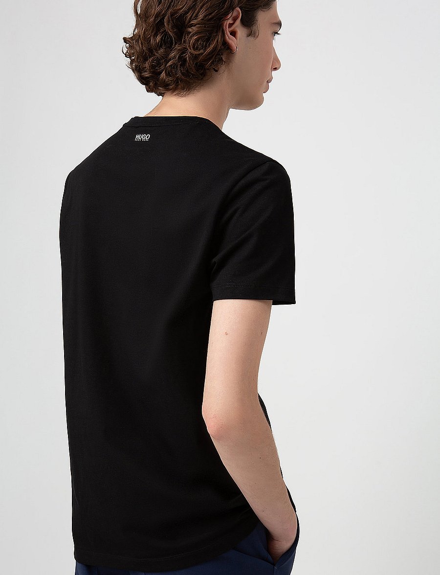 HUGO - HUGO-V - v-neck t-shirts - black - 4