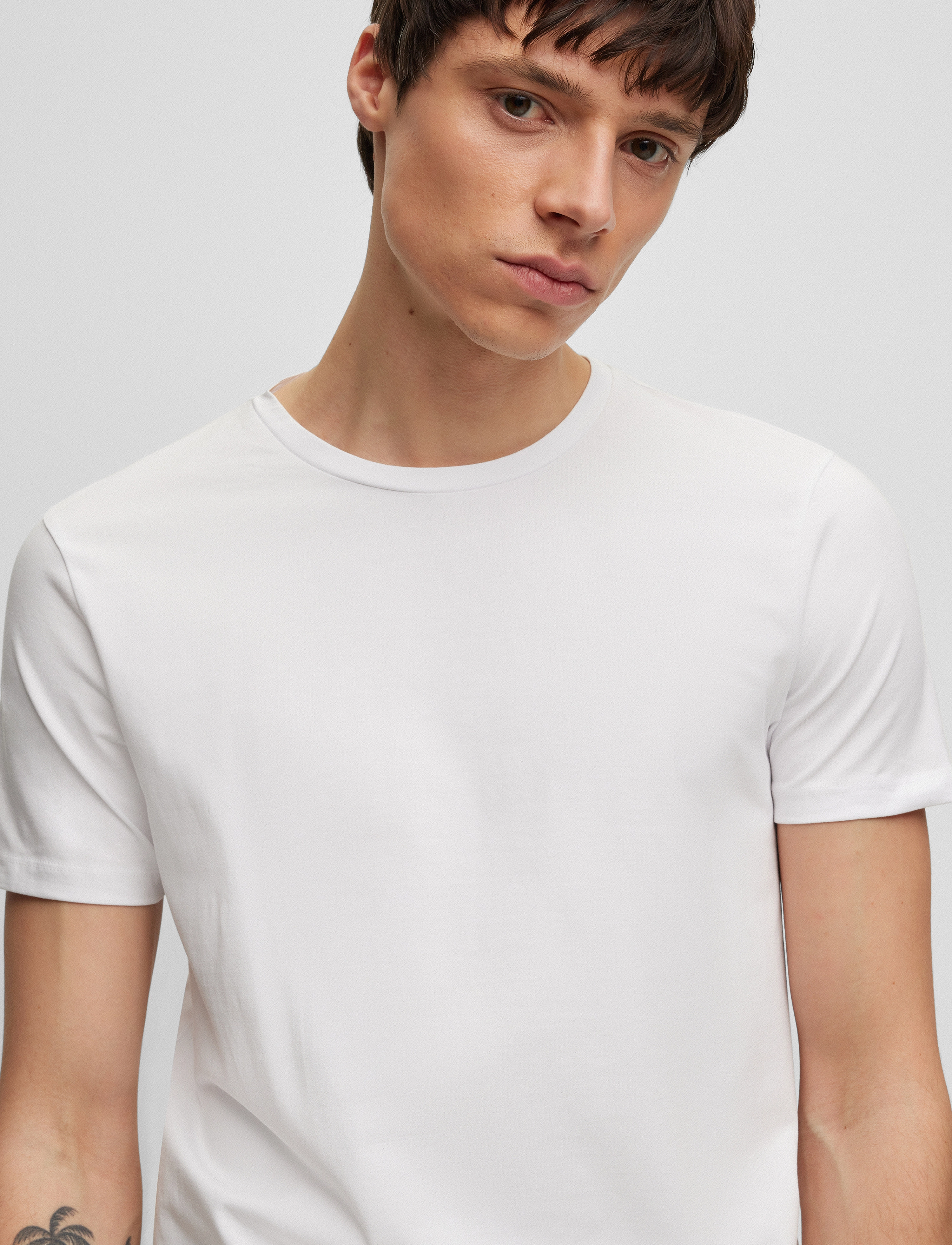 HUGO - HUGO-Round - basic t-shirts - white - 5