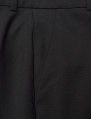 HUGO - The Fitted Trousers - dalykinio stiliaus kelnės - black - 2