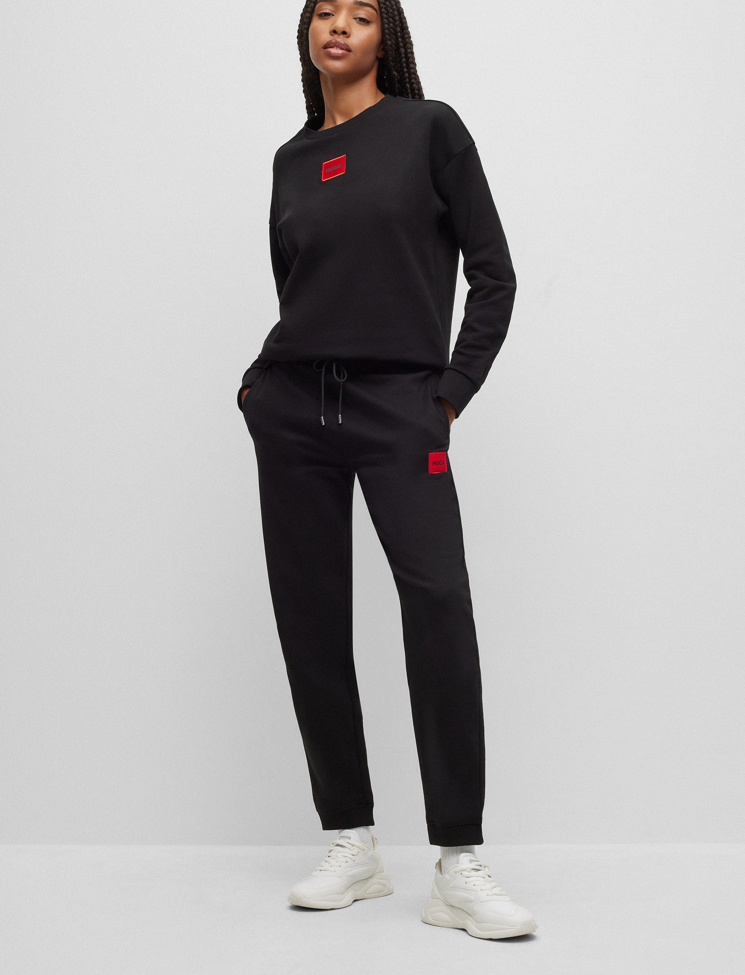 HUGO - Dachibi_redlabel - black - 3