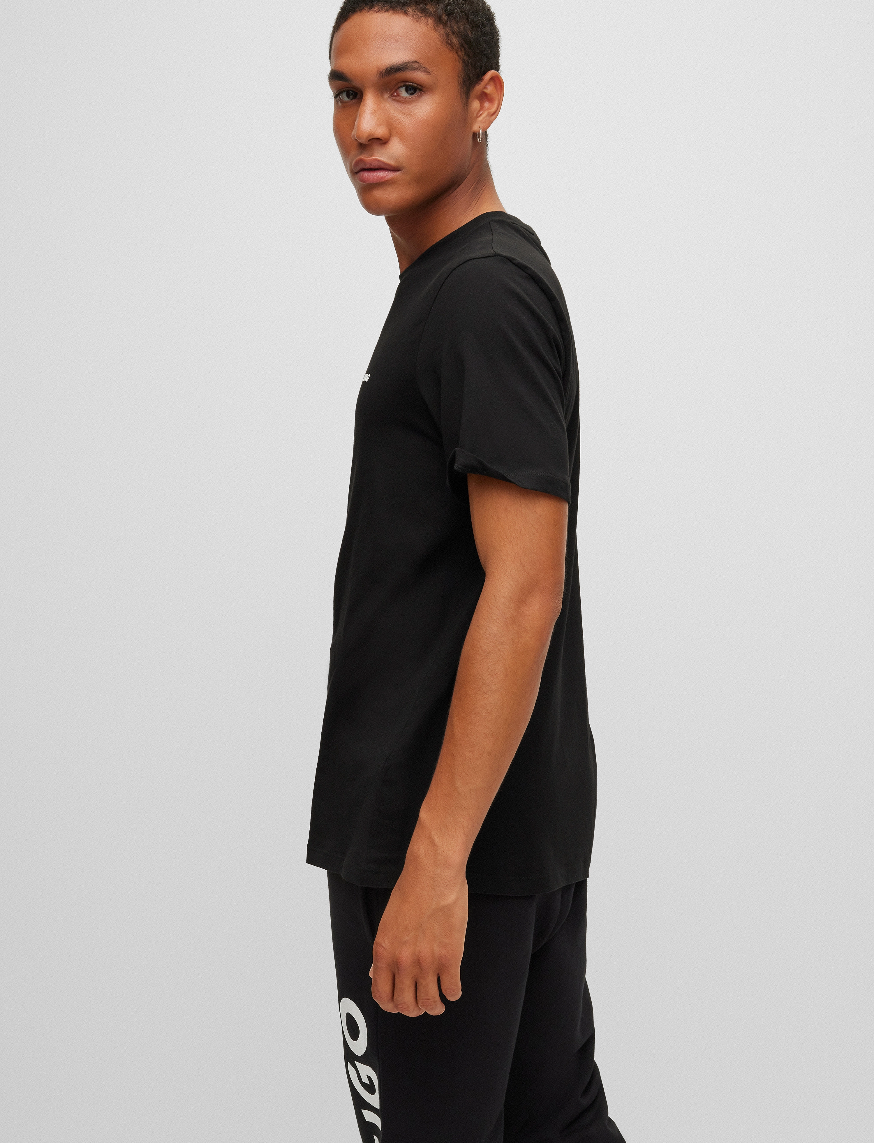 HUGO - Dero222 - kortärmade t-shirts - black - 3