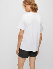 HUGO - Dulivio - kortärmade t-shirts - open white - 3