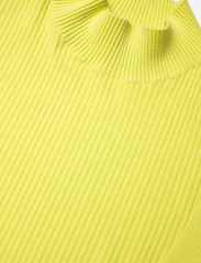 HUGO - Sharizy - megztos suknelės - bright yellow - 2