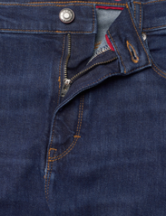 HUGO - HUGO 708 - regular jeans - dark blue - 3