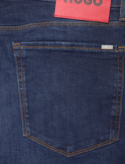 HUGO - HUGO 708 - regular jeans - dark blue - 4