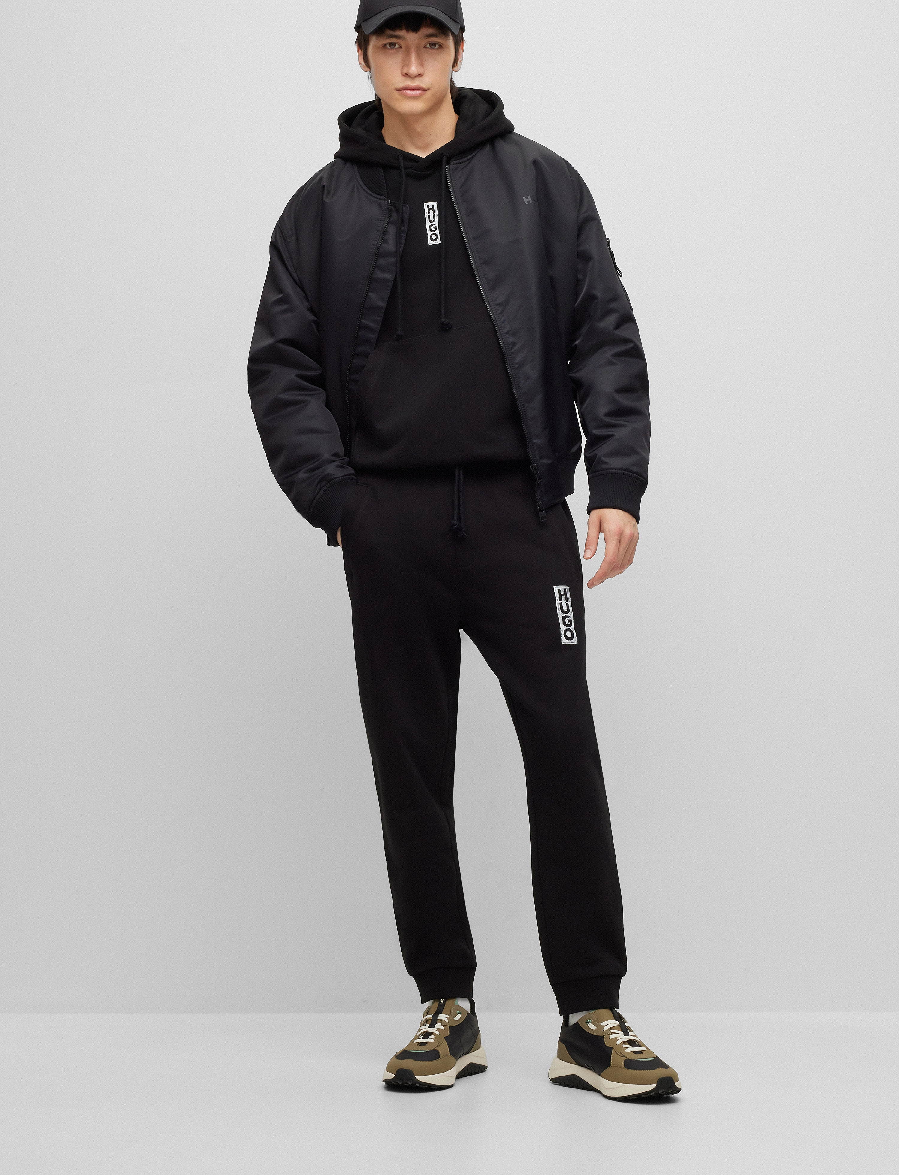HUGO - Dogur - black - 1