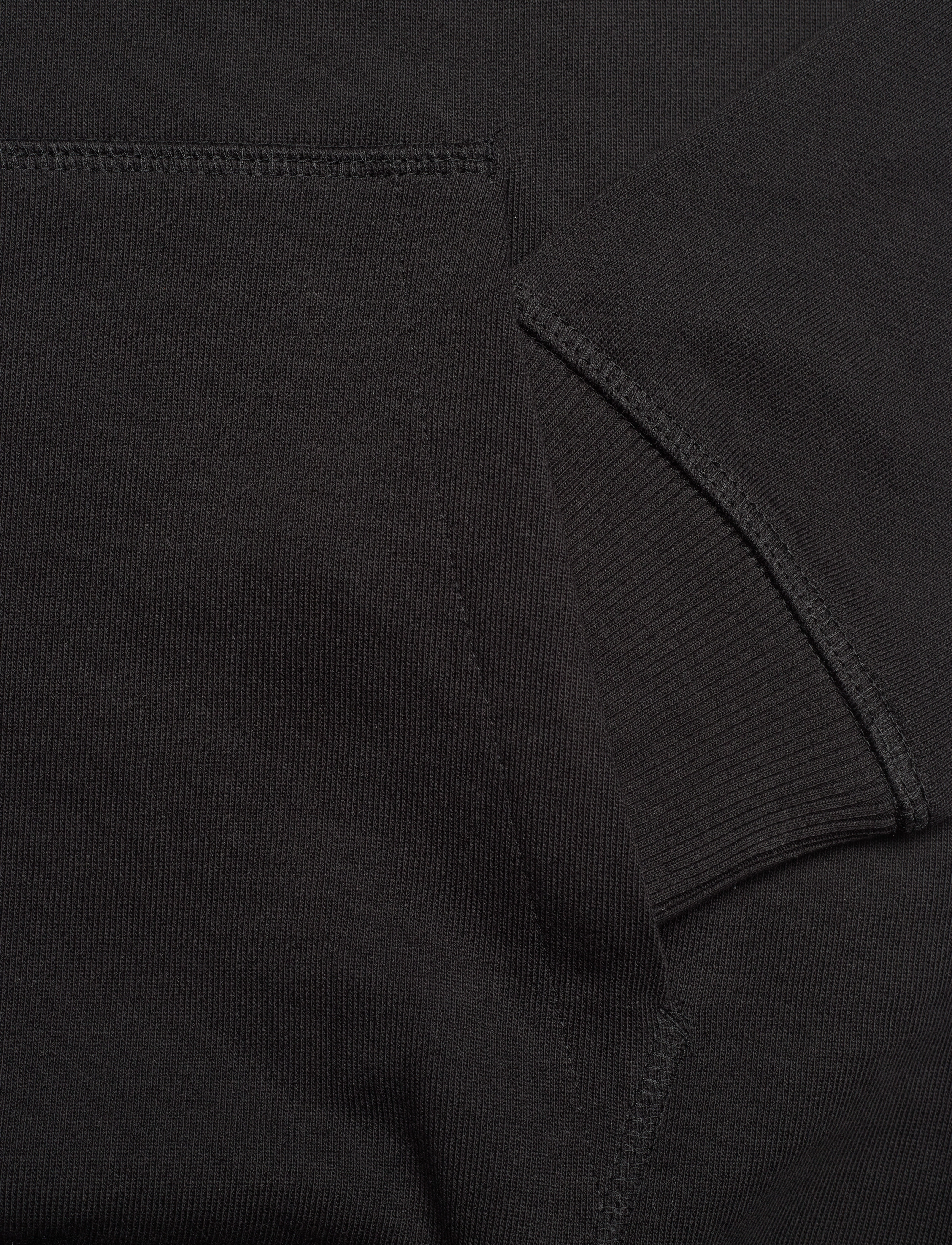 HUGO - Daratschi_C - black - 3