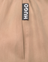 HUGO - Hasabella-1 - spodnie proste - light beige - 1