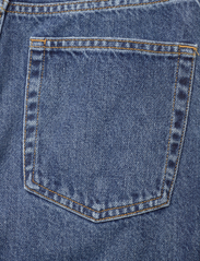 HUGO - 933 - straight jeans - medium blue - 4
