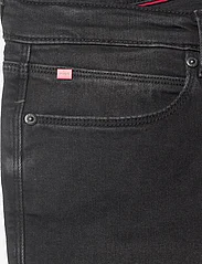 HUGO - HUGO 708 - džinsa bikses ar tievām starām - charcoal - 2