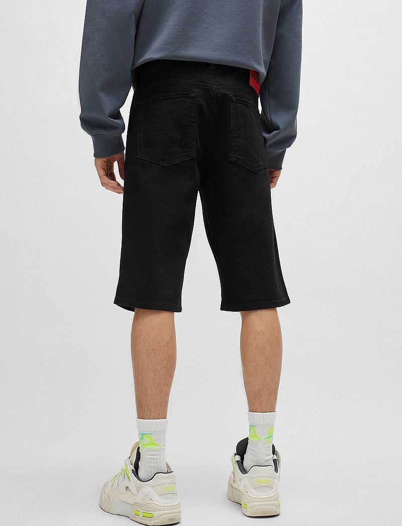 HUGO - HUGO 634/S - jeans shorts - black - 3