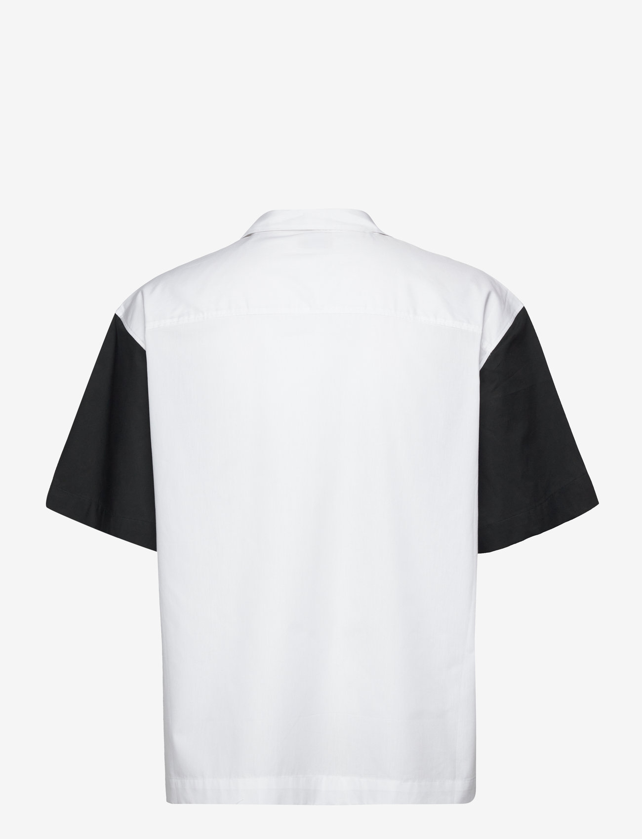 HUGO - Egeeno - open white - 1