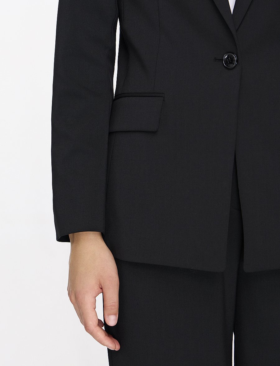 HUGO - Atana-2 - single breasted blazers - black - 5
