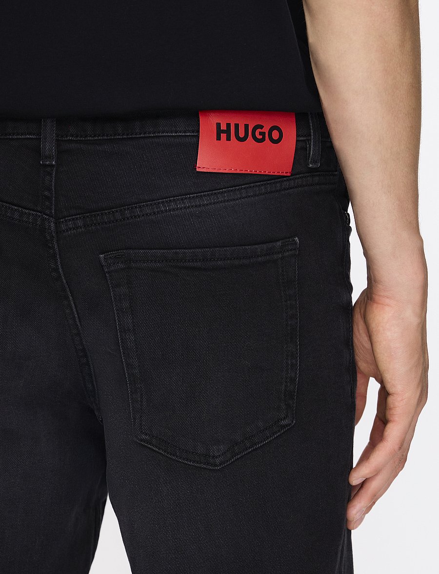 HUGO - HUGO 634 - tapered jeans - black - 5