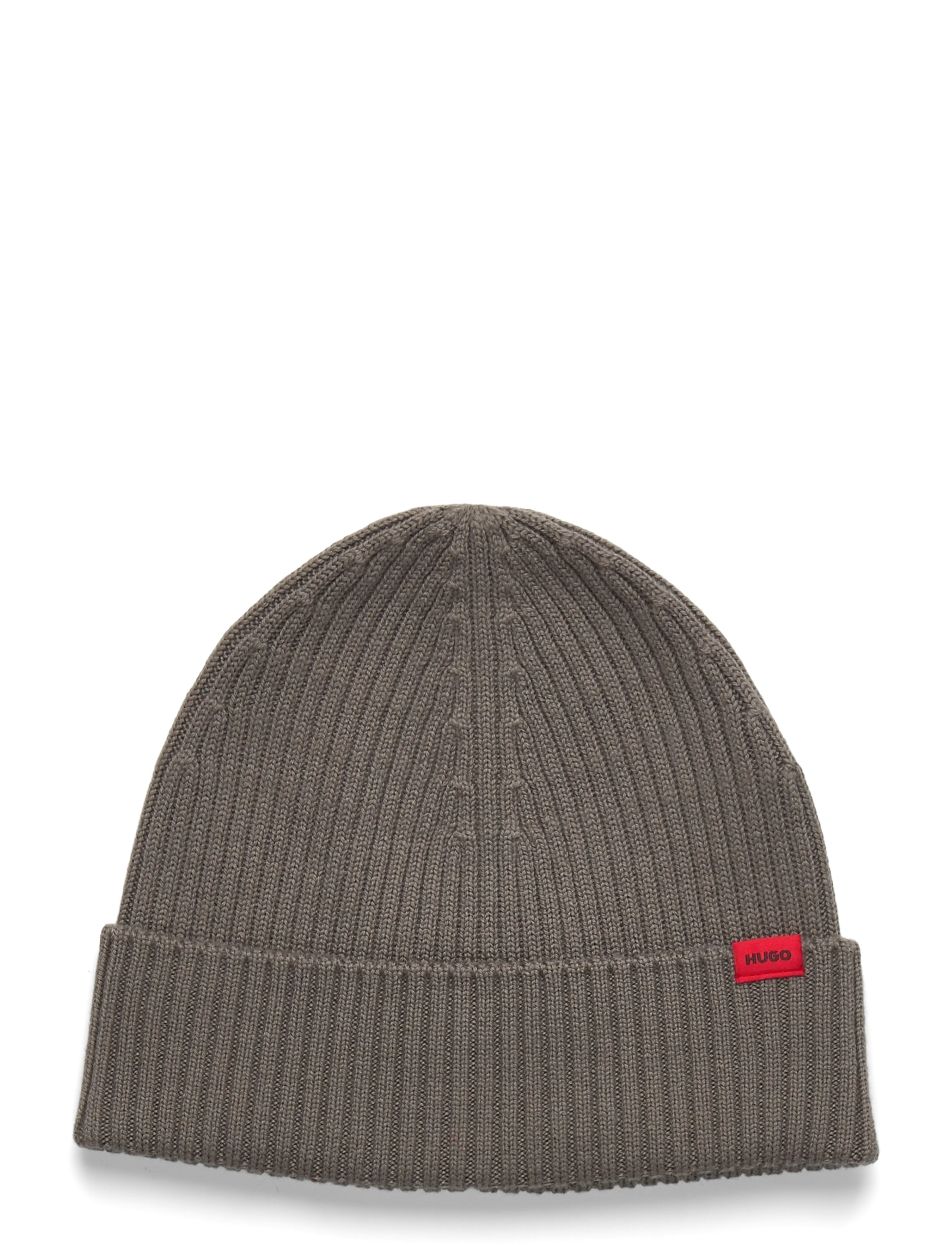 MEDIUM GREY