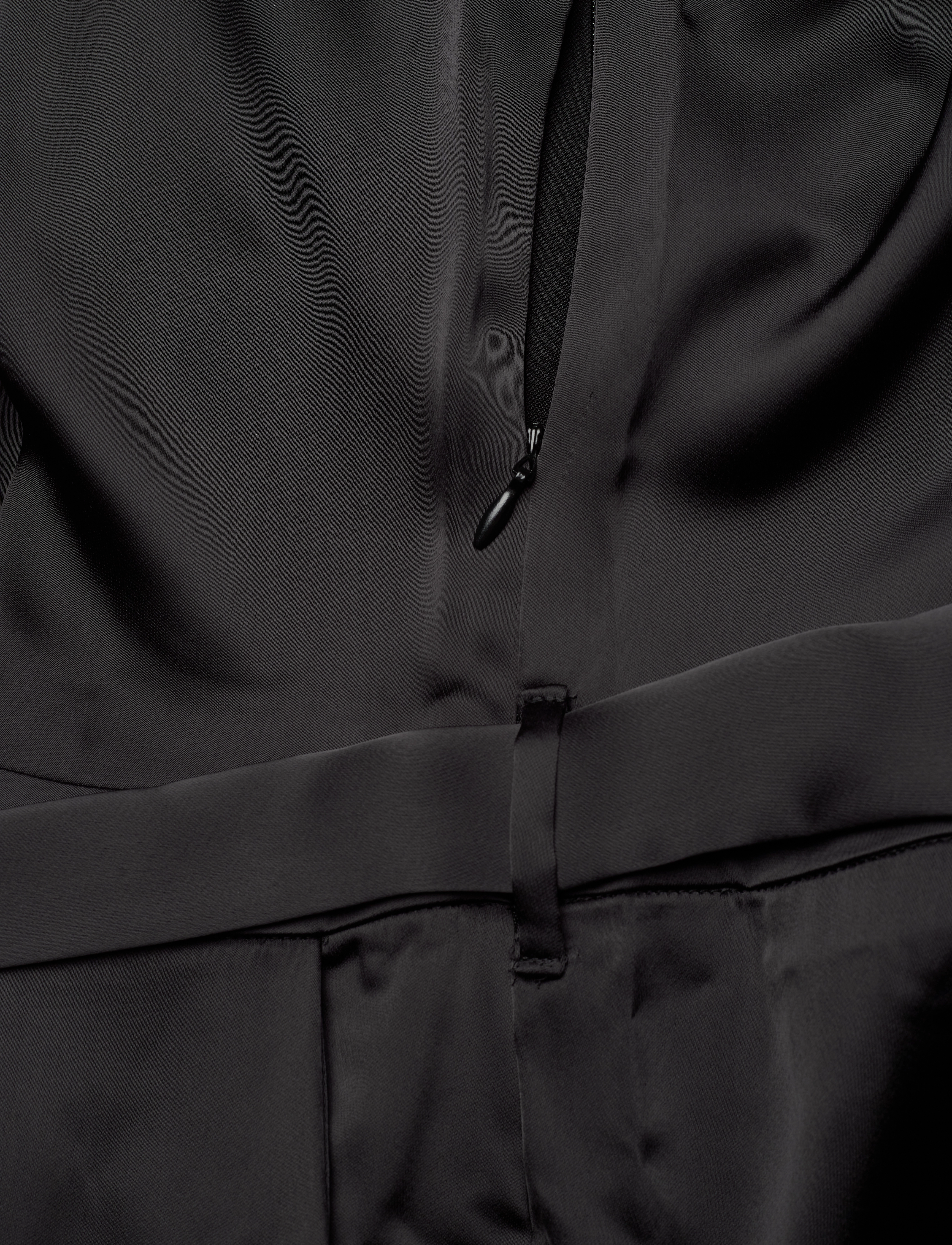 HUGO - Klessia-1 - black - 4