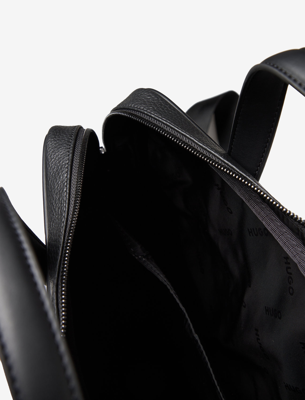 HUGO - Nesh R_Doc Case - black - 4