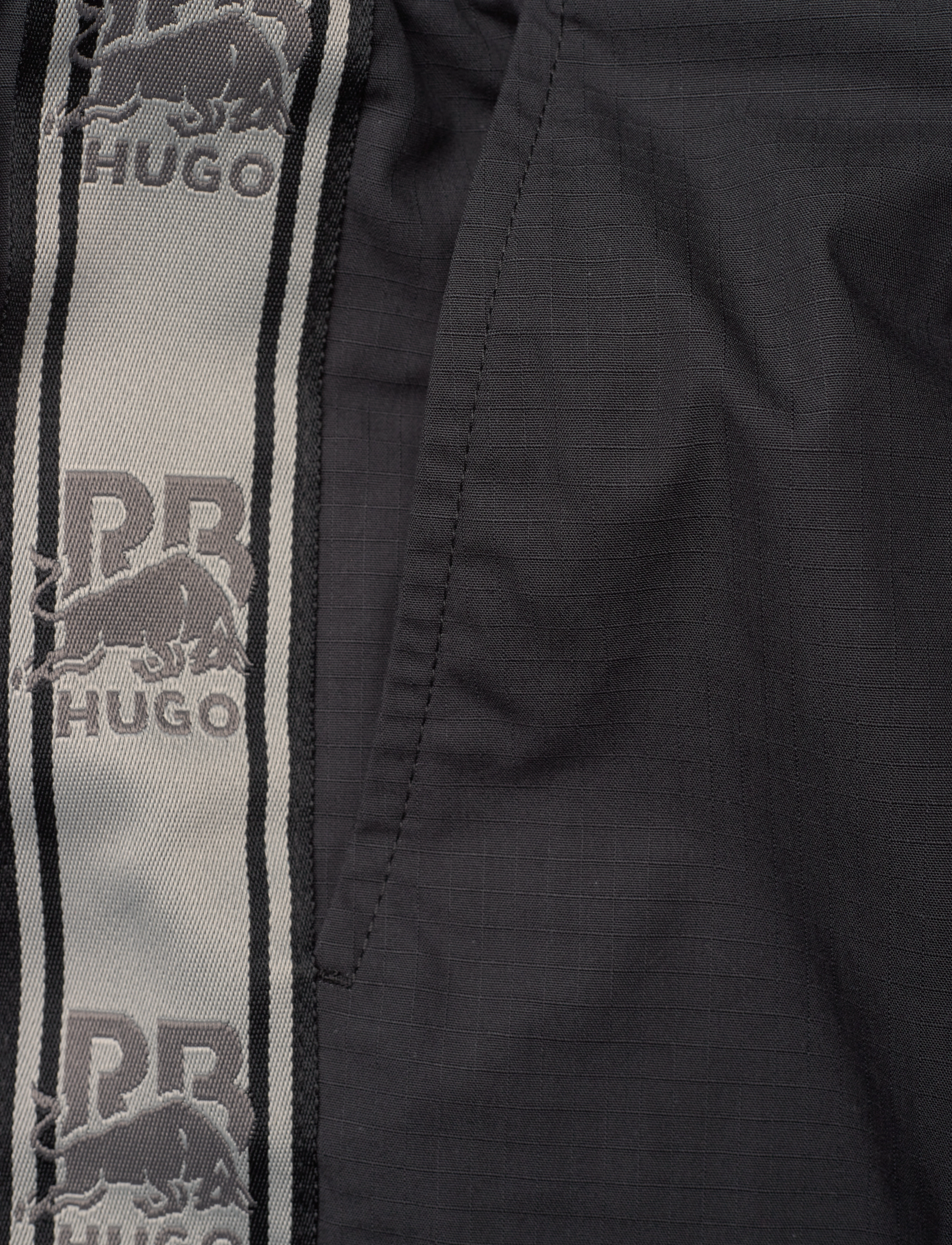 HUGO - Geo244_RB - black - 4