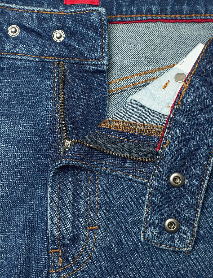 HUGO - 937_9 - brede jeans - bright blue - 3