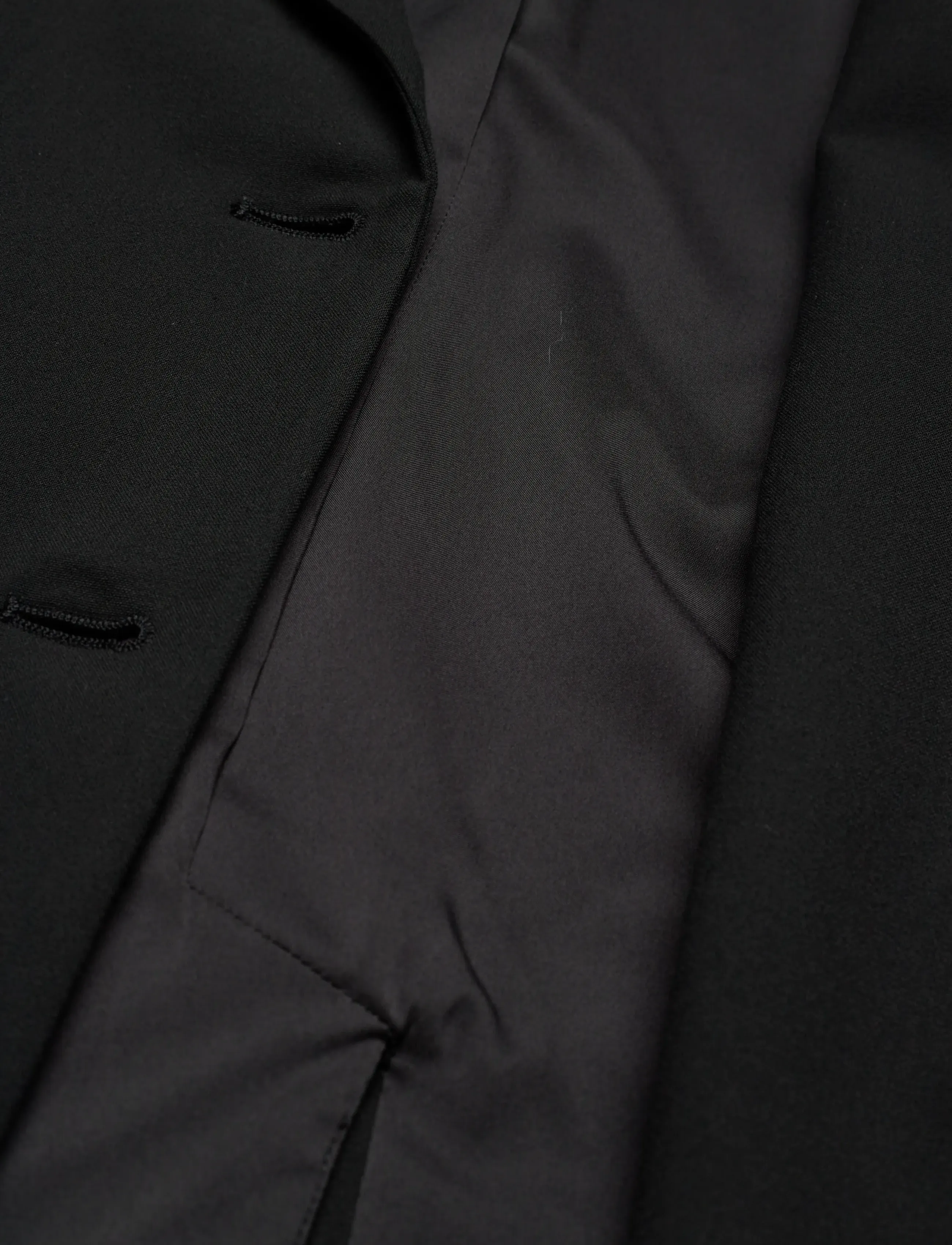 HUGO - Avani-1 - black - 4