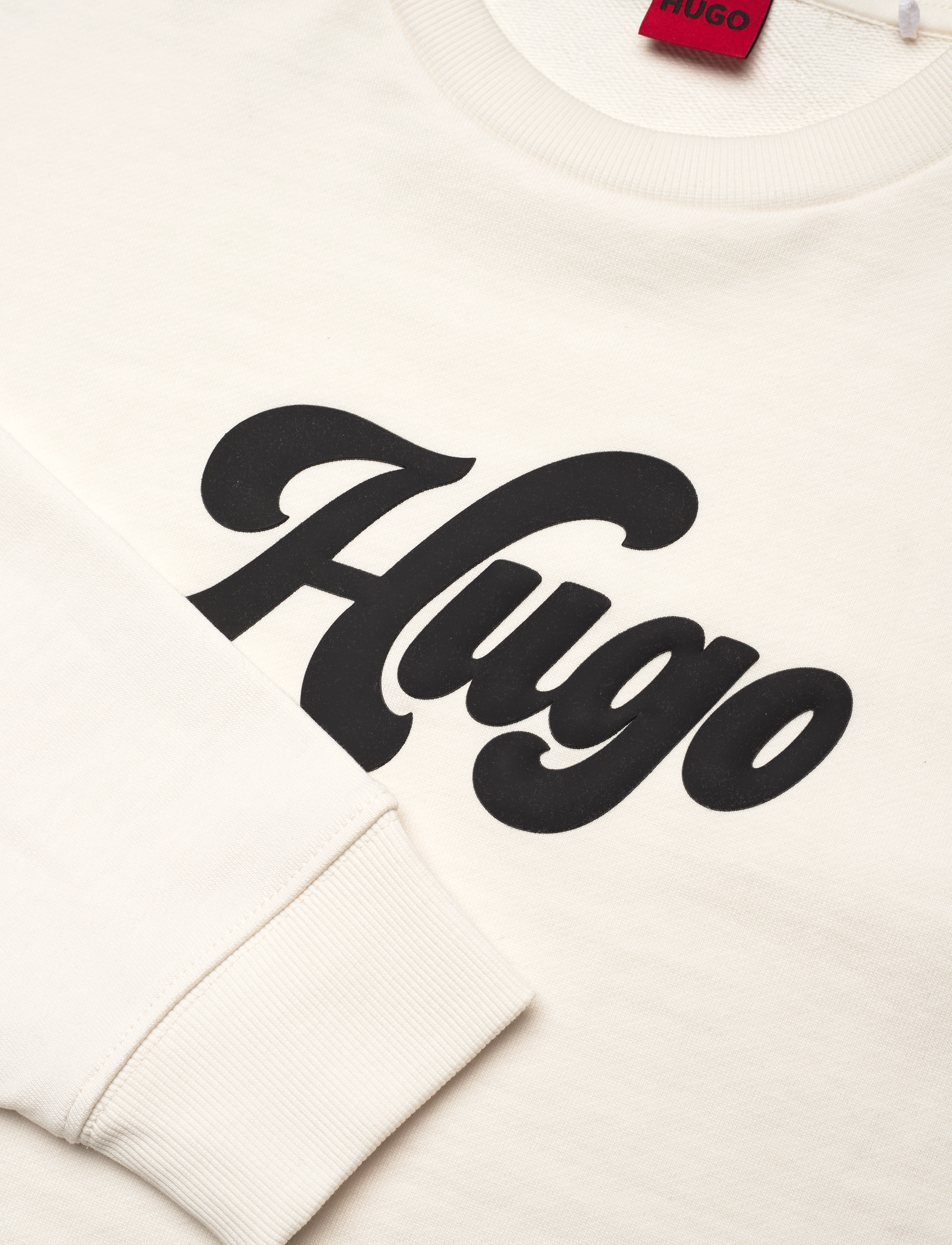 HUGO - Deroxina_3 - open white - 2