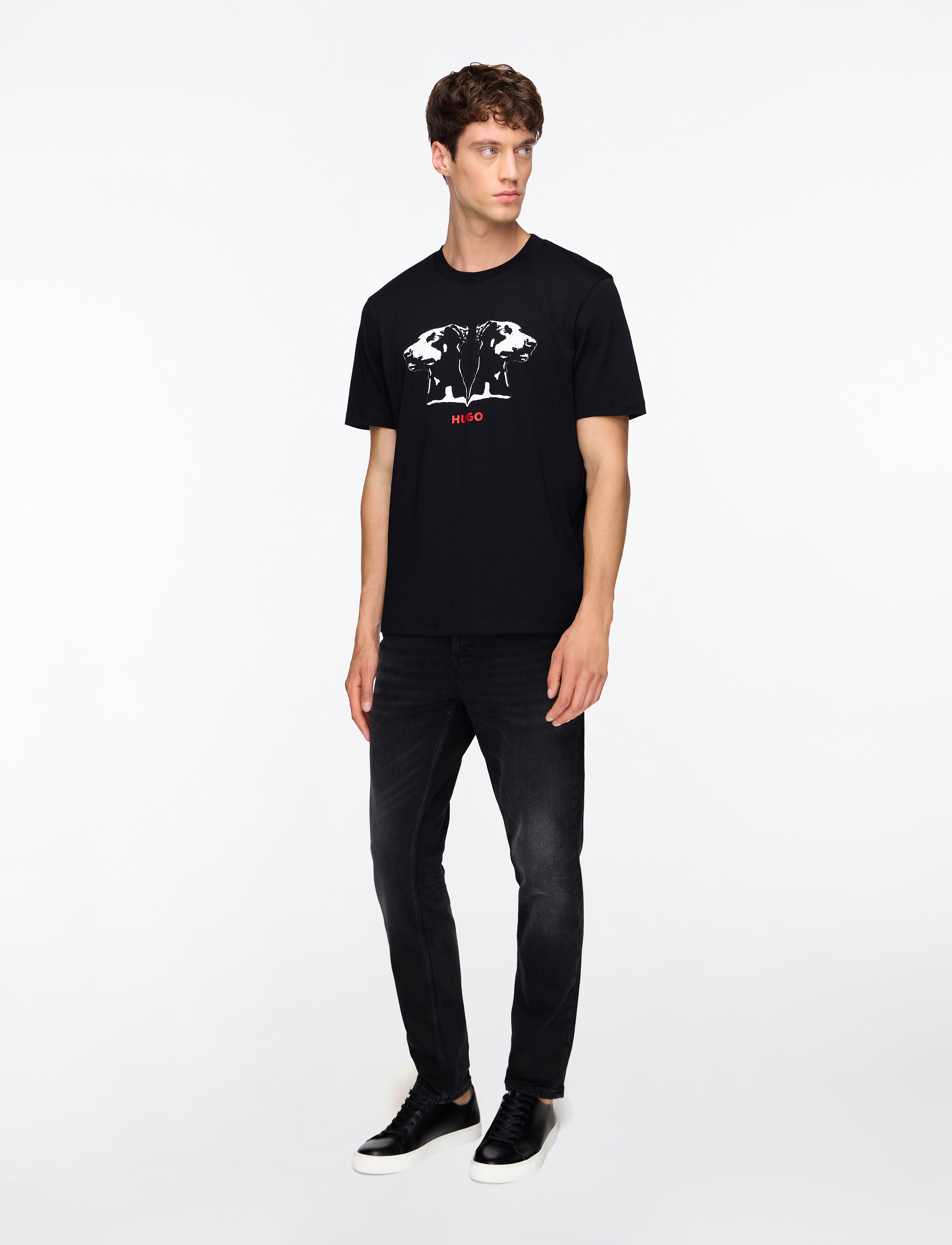 HUGO - Dobero - short-sleeved t-shirts - black - 2