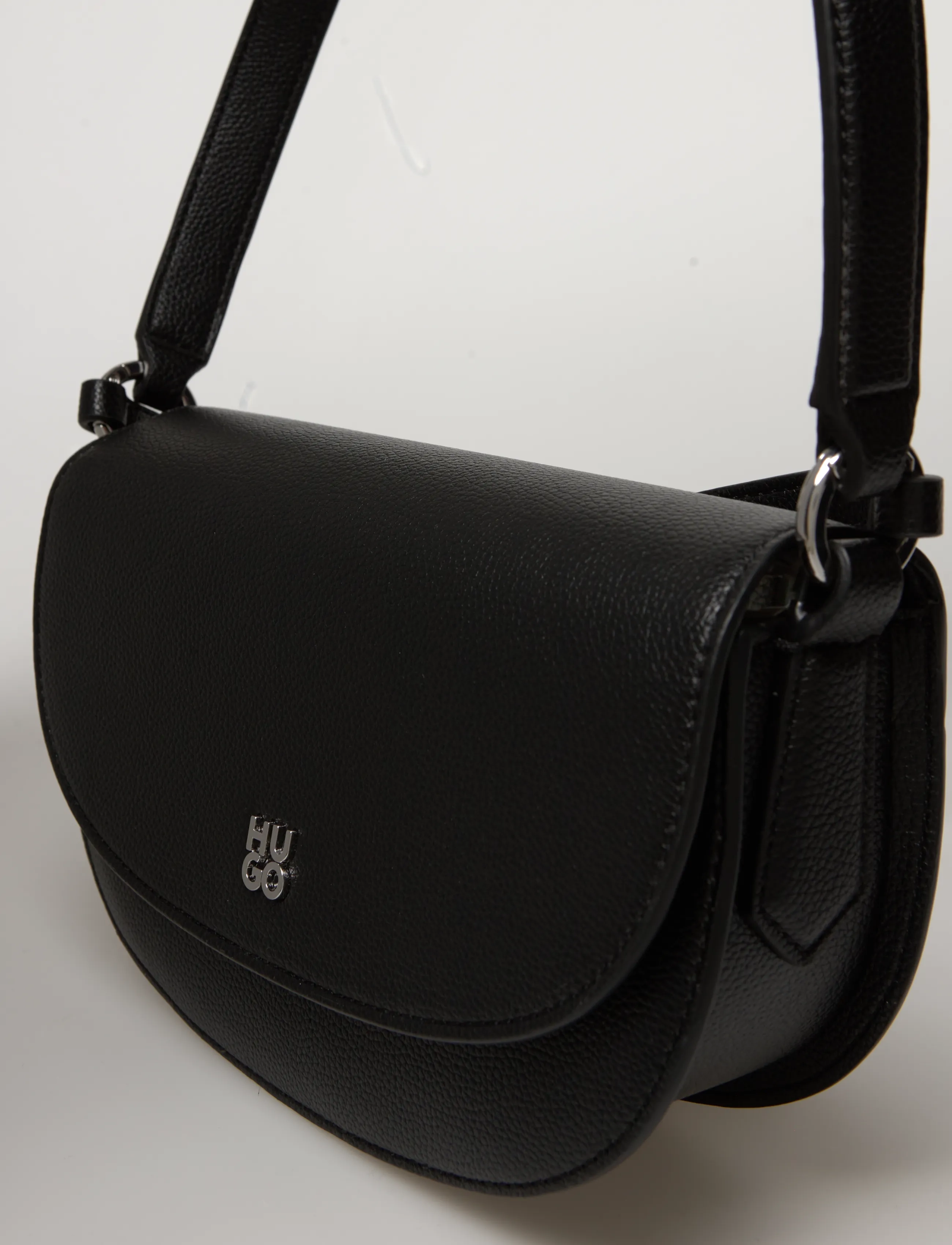 HUGO - Chris 2.0_Saddle - festtøj til outletpriser - black - 4