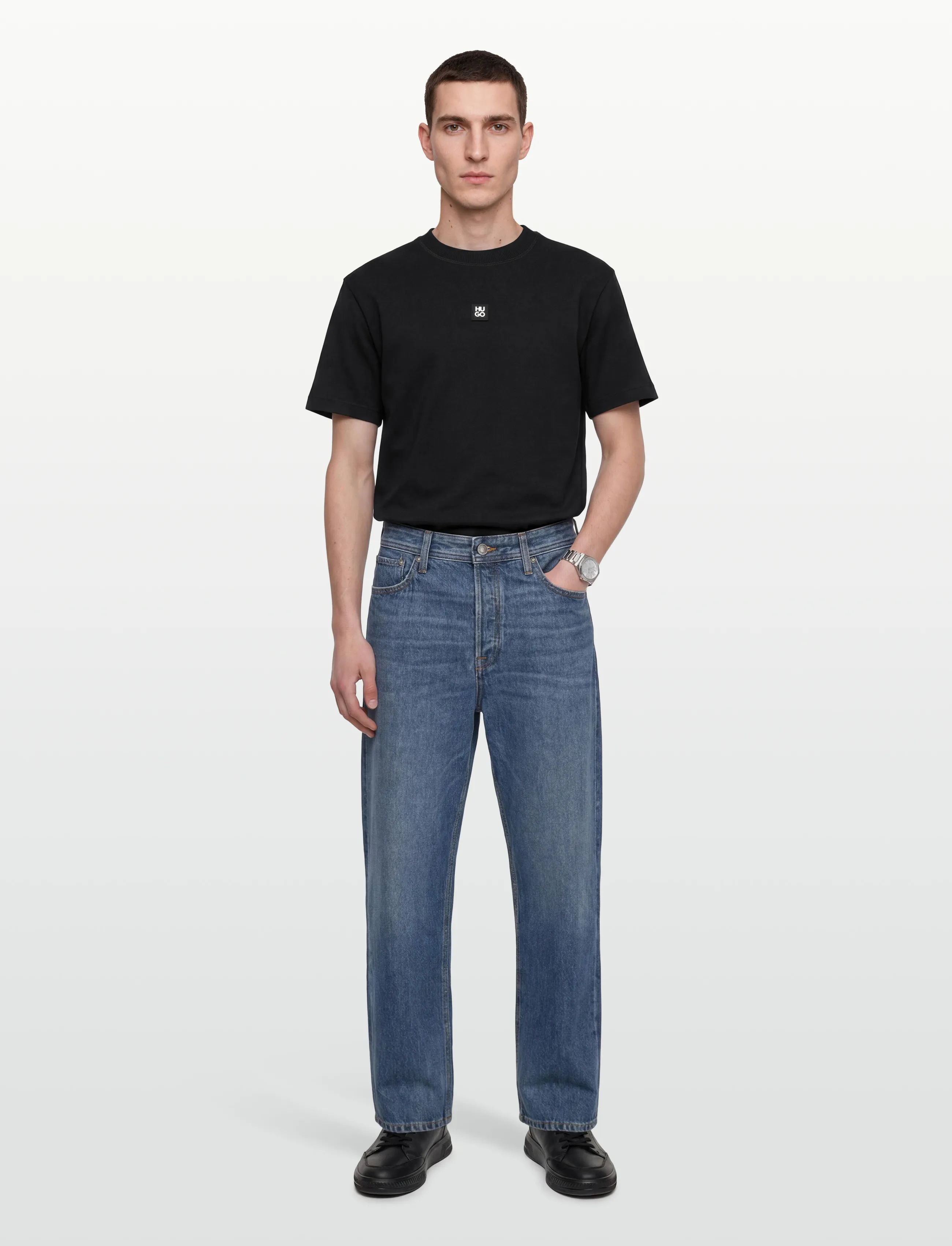 HUGO Dilanso, L, Black, T-Shirts > Kortærmede, Herre