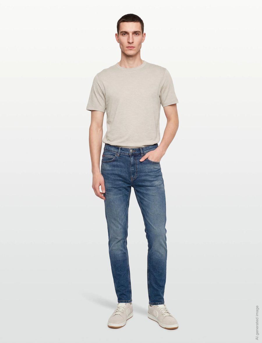 HUGO - HUGO 708 - slim fit jeans - medium blue - 0